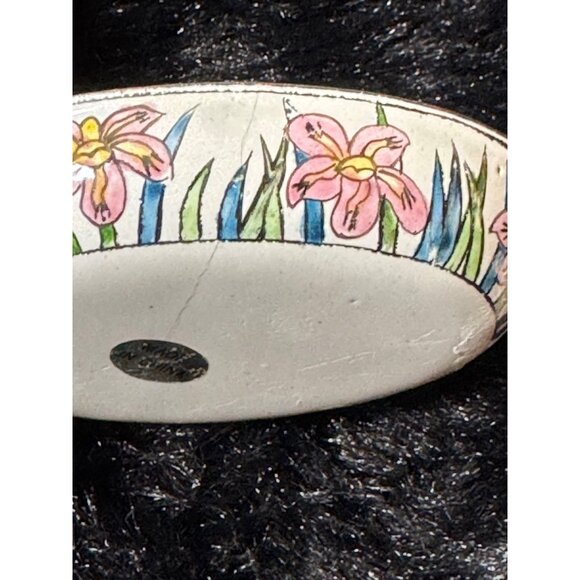 Hand-Painted Enamel Oval Trinket Dish With Cat & Flowers Design Lid - Picture 6 of 7